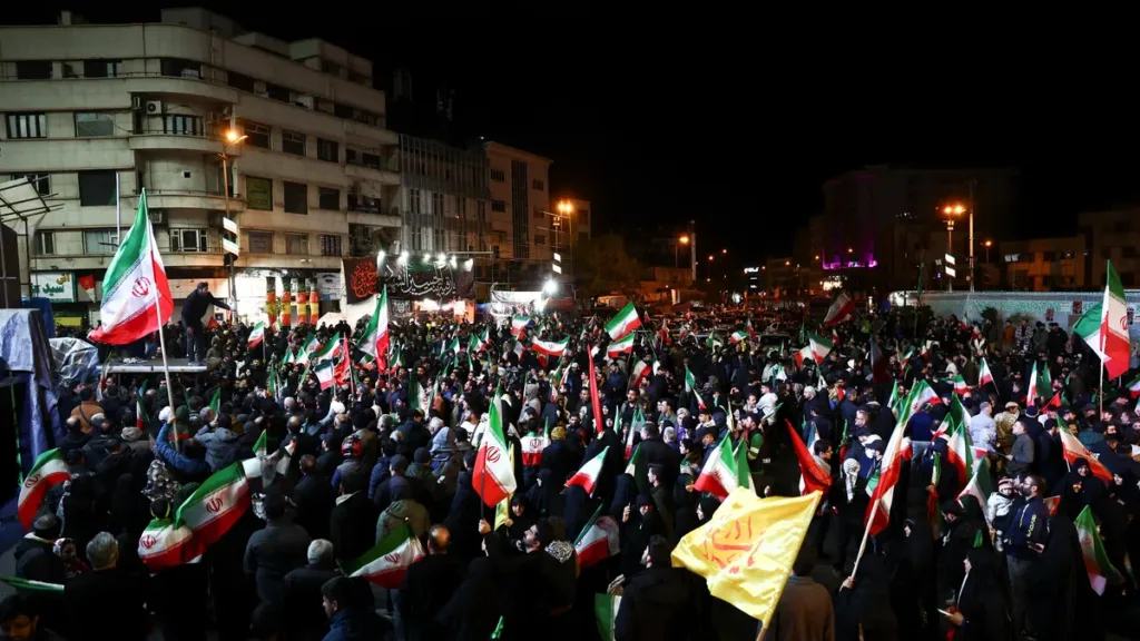 Una tregua favorable a Irán que no disipa la tormenta